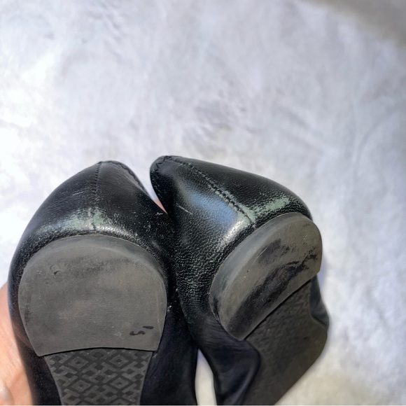 Tory Burch Classic Reva Butter Soft Leather Black Gold Ballet Flats Women's 6.5M - Picture 8 of 10